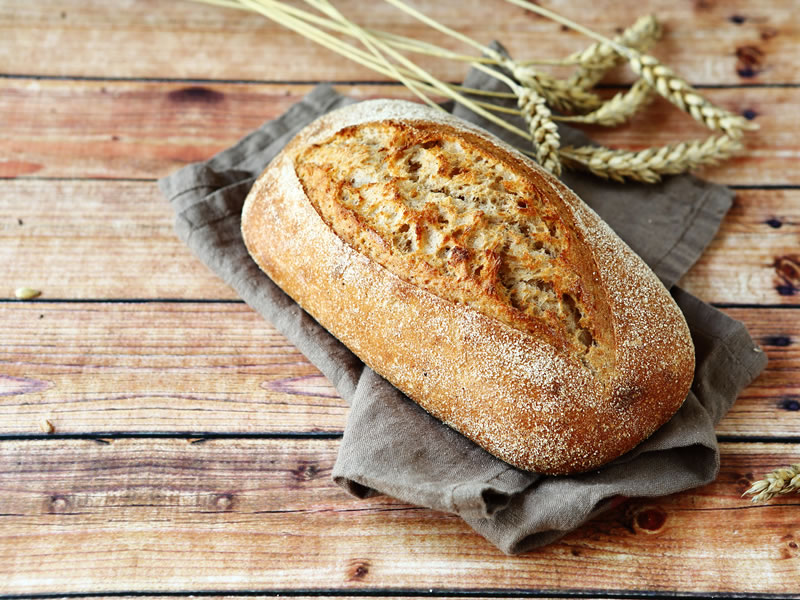 Kruh od cheddara, vlasca i piva