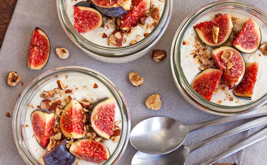 Zobene pahuljice sa smokvama, orasima i cimetom