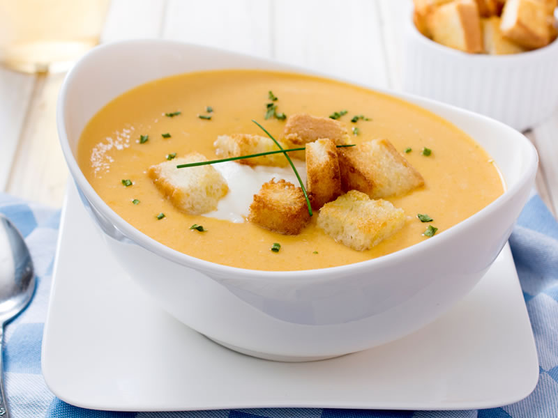 Juha od mrkve, bundeve i đumbira