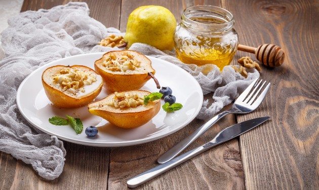 Zapečene kruške s medom i orasima