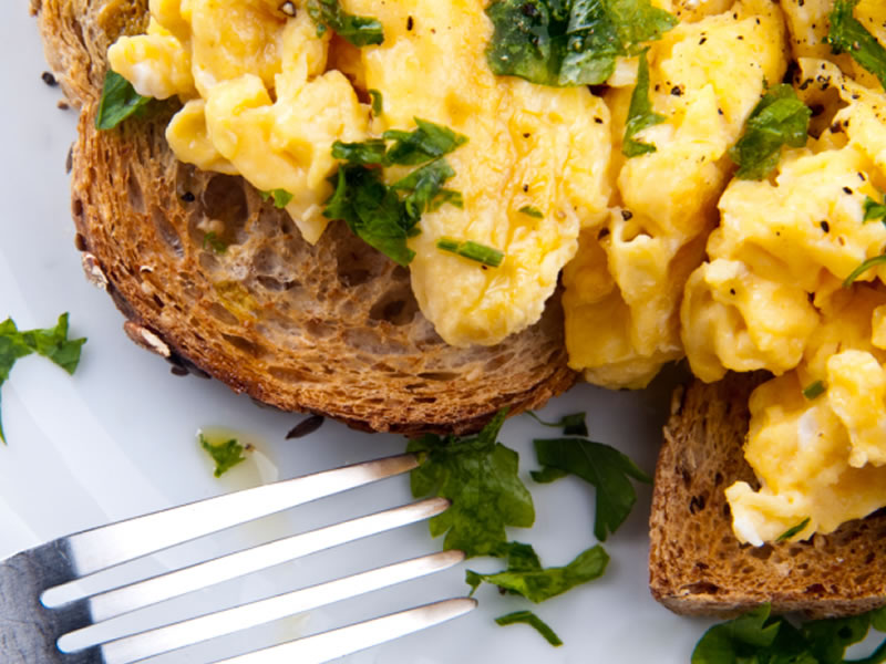 Salata od jaja i rajčica