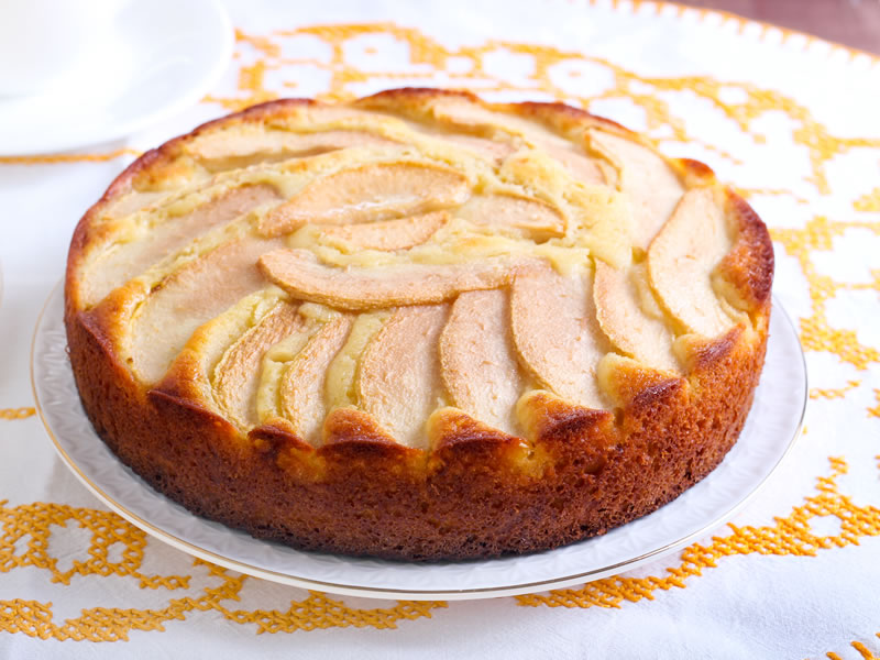 Kolač od krušaka i badema