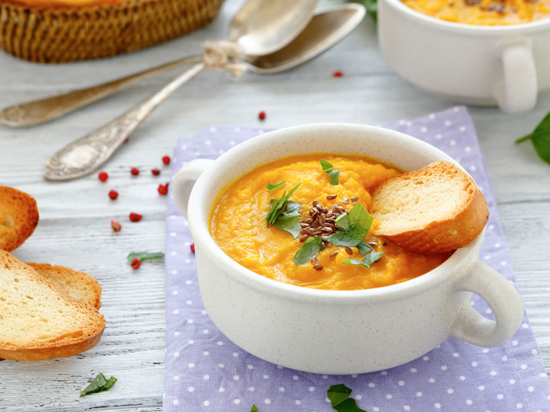 Juha od leće i mrkve