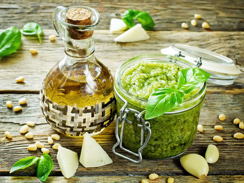 Namaz od špinata i badema