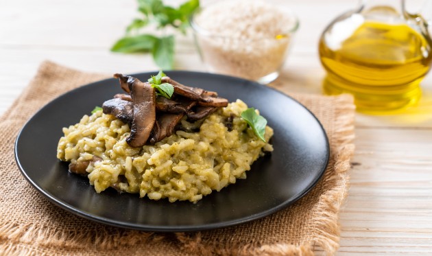 Rižoto s quinojom i šampinjonima
