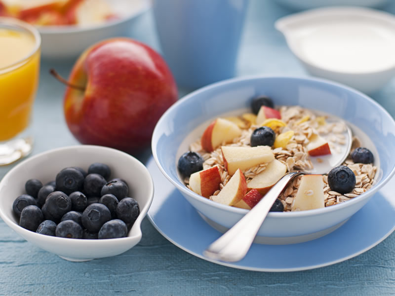 Pšenične mekinje s jabukama i cimetom