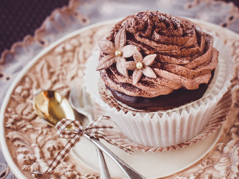 Muffini sa čokoladnom glazurom