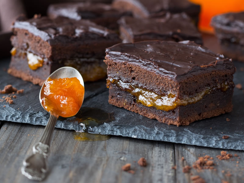 Čokoladna torta sa džemom