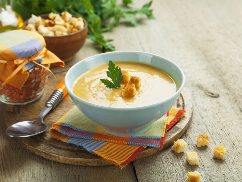 Juha od mrkve i kurkume