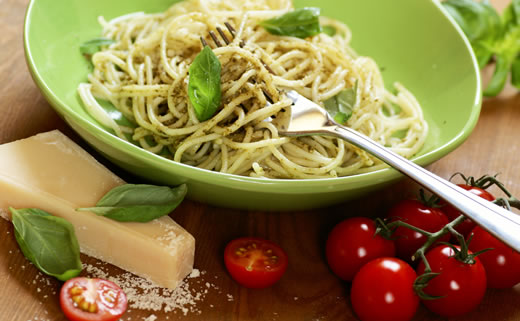 Tjestenina s graškom i puretinom