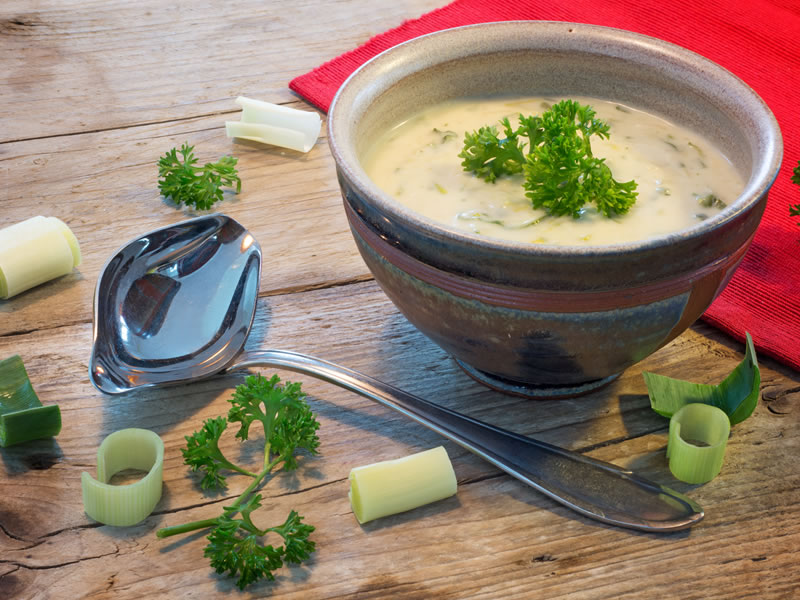 Krem juha s porilukom i narančom