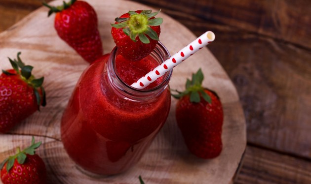 Smoothie od jagoda i špinata za mršavljenje