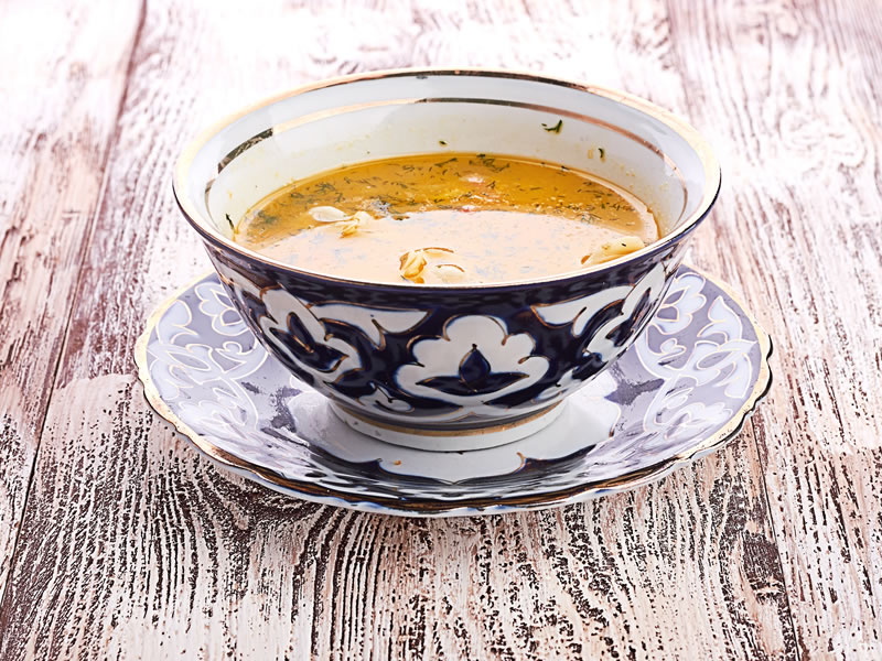 Pileća juha s limunom