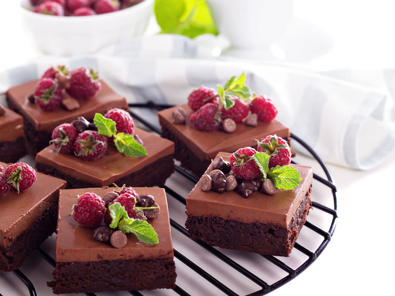 Kolač s komadićima čokolade