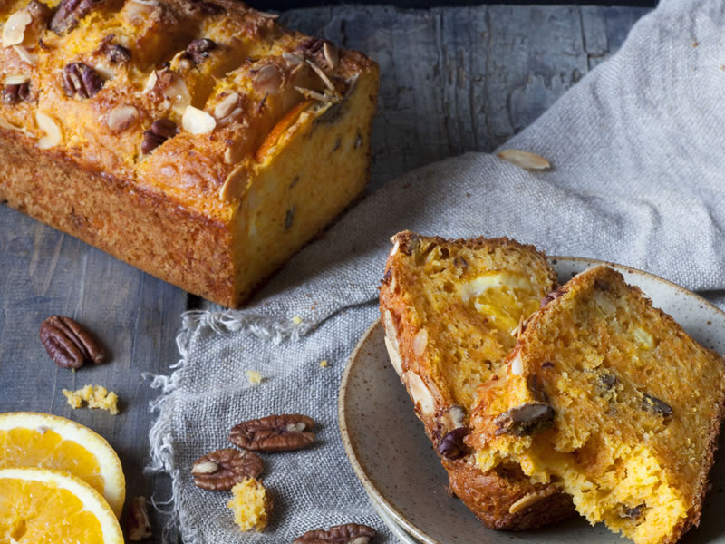 Kruh od cimeta i jabuka