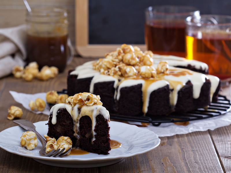 Torta od datulja i đumbira