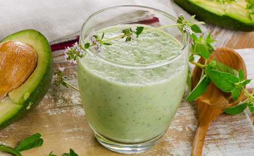 Smoothie od avokada i limete