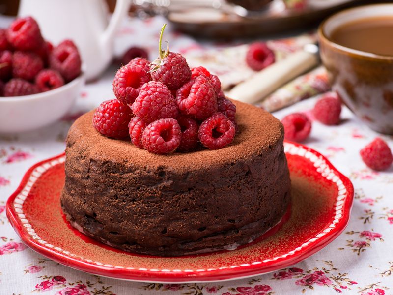 Sočna čokoladna torta