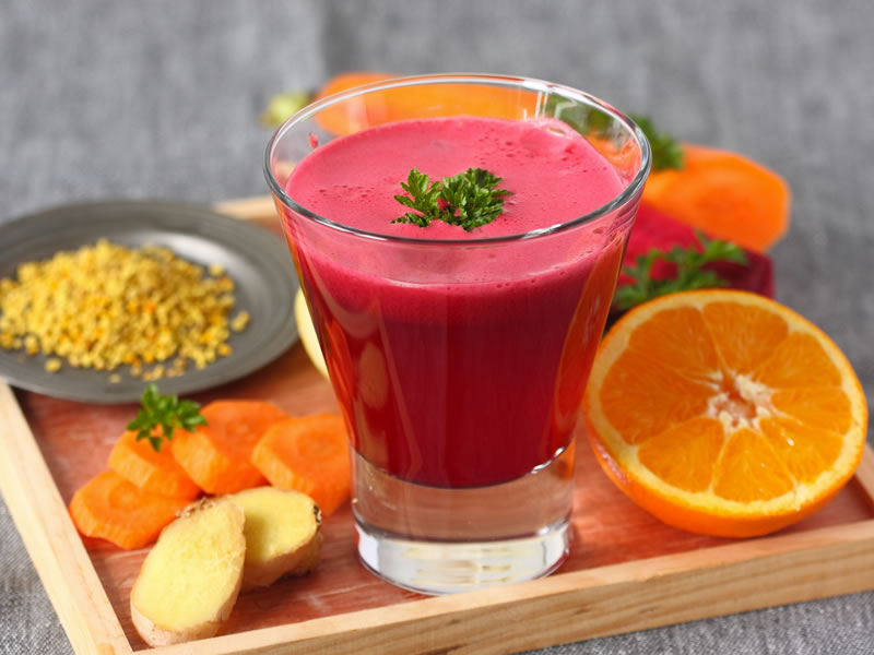 Smoothie od naranče i brusnica