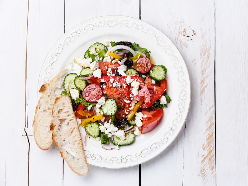 Salata od rukole, dinje i feta sira