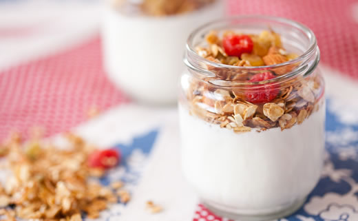 Zobene pahuljice s mrkvom, grožđicama i chia sjemenkama