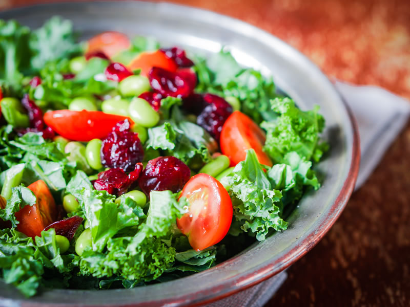 Salata od lubenice, feta sira i oraha