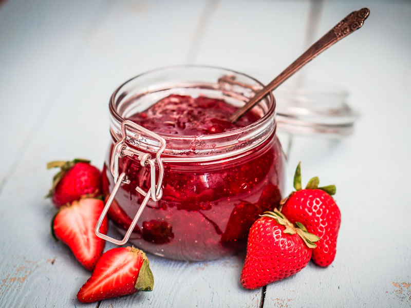 Džem od jagoda i rabarbare
