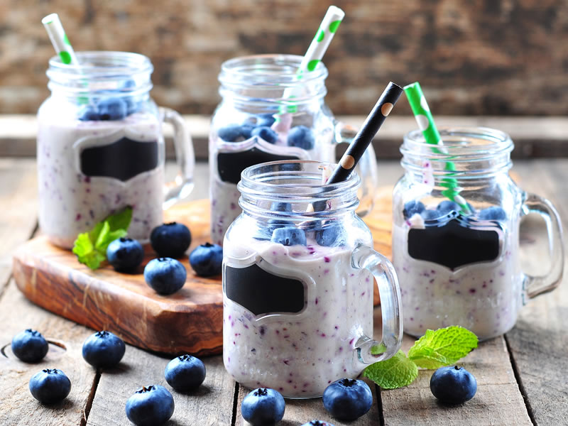 Smoothie od zobi, banane i borovnica