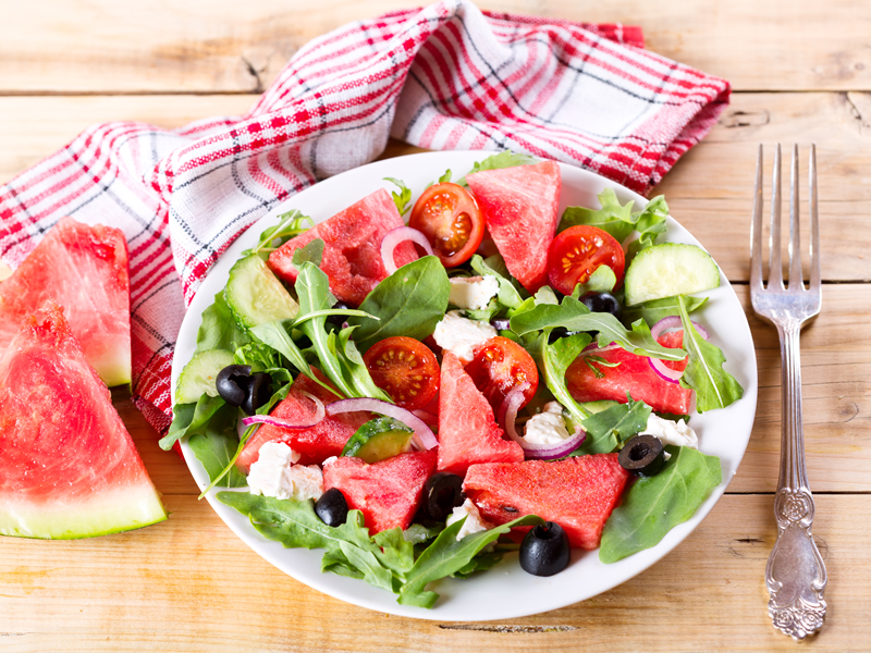 Salata od lubenice, borovnica i feta sira