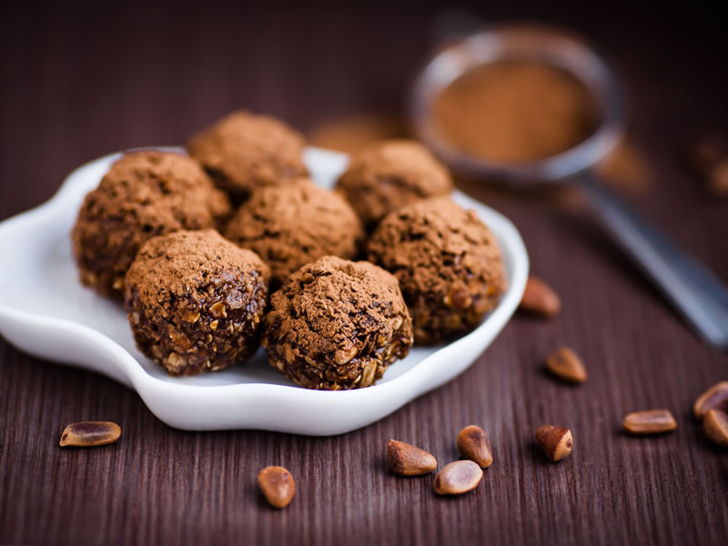 Kuglice od čokolade i kokosa