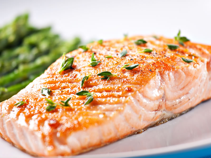 Losos u marinadi od naranče i meda