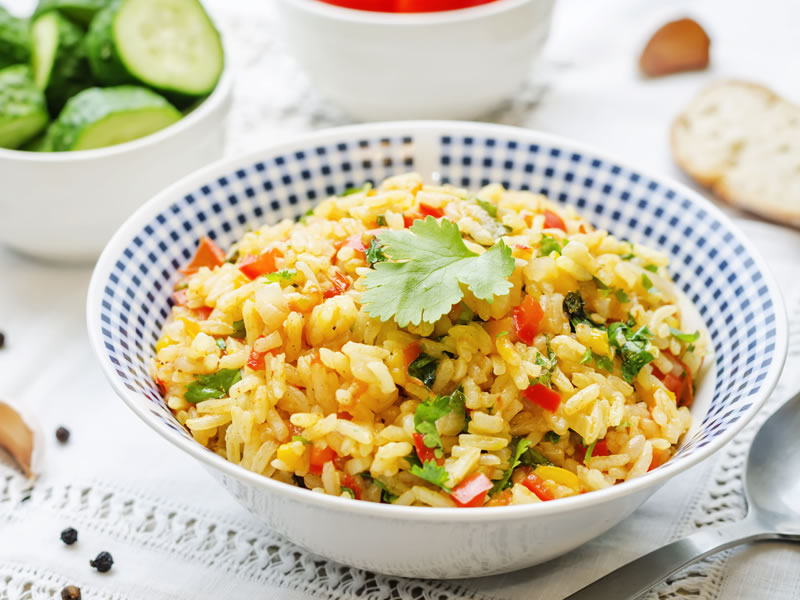 Ljetna salata od ječma, rajčice, bosiljka i feta sira