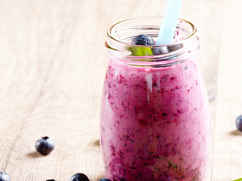 Smoothie od bobičastog voća i limuna