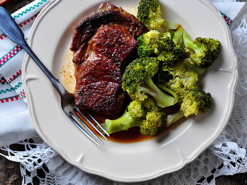 Brokula s kremastim preljevom