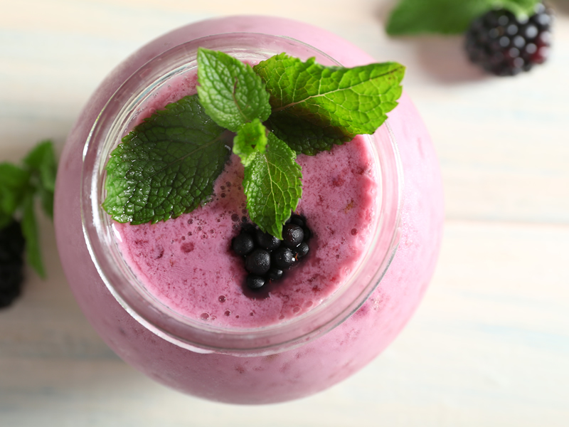 Smoothie od brusnica i malina