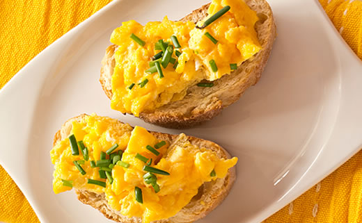 Mini omlet sa dimljenim bakalarom