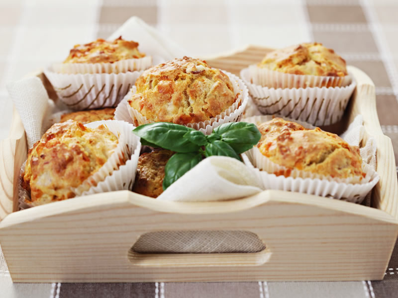 Frittata s pršutom i šparogama