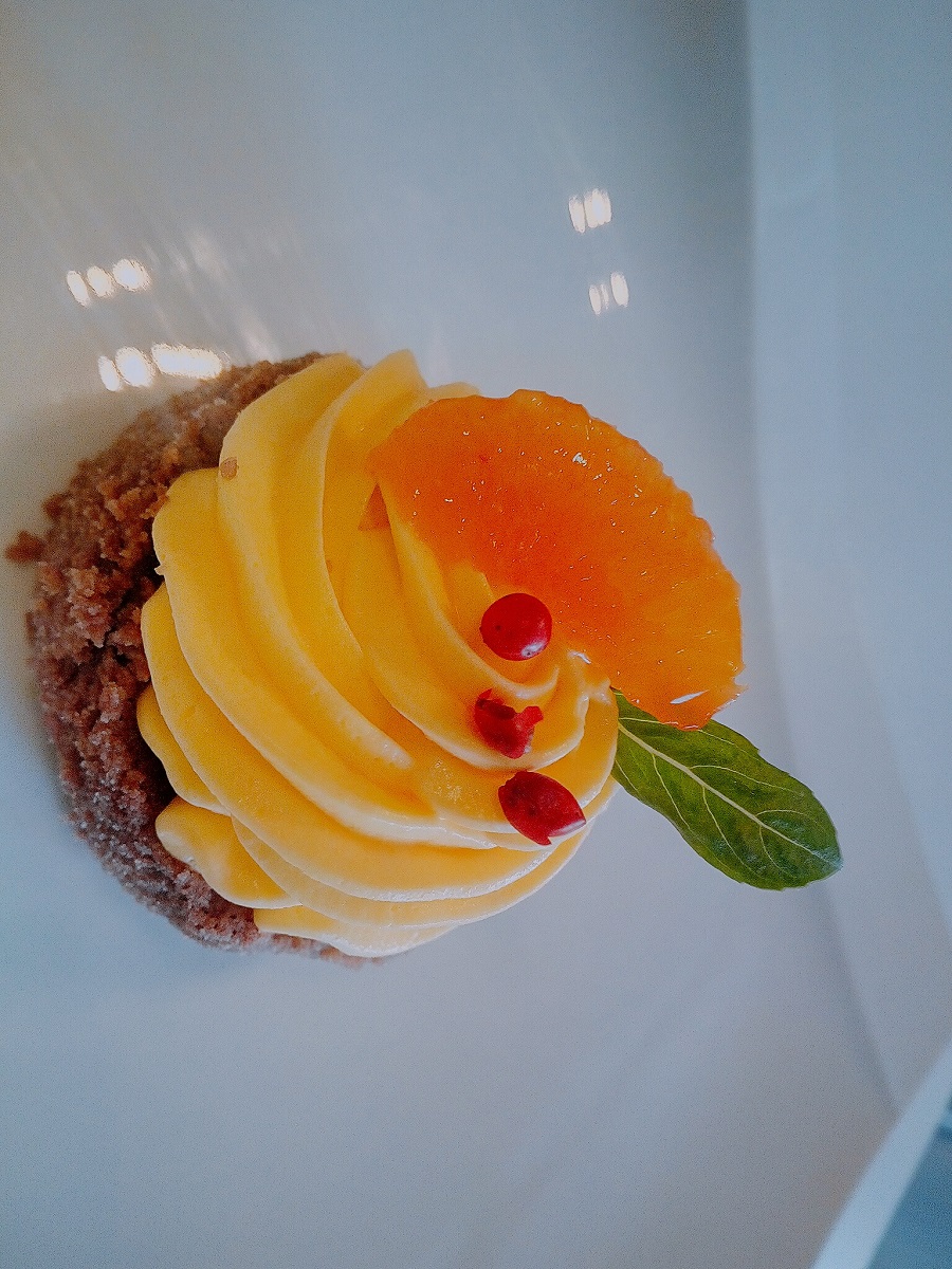 Dida Boža tortica s kremom od mandarine i ricotte