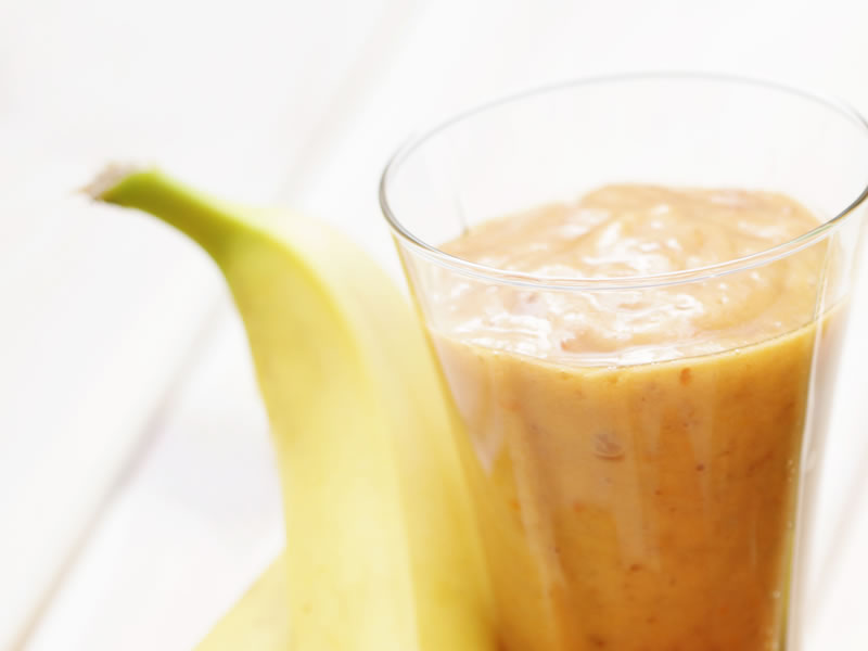 Smoothie za menopauzu od kokosa, kelja i citrusa