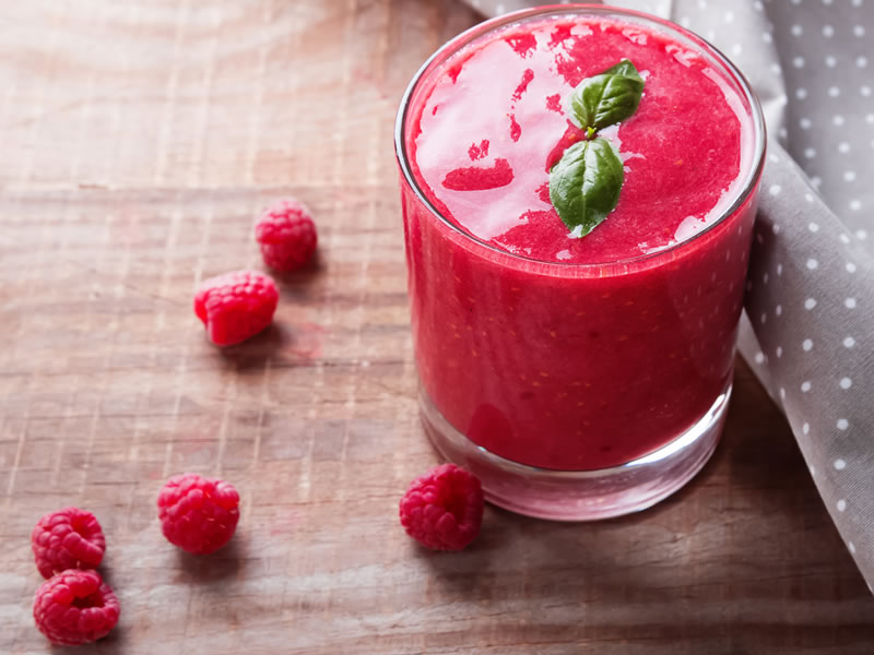 Smoothie od lanenih sjemenki i malina