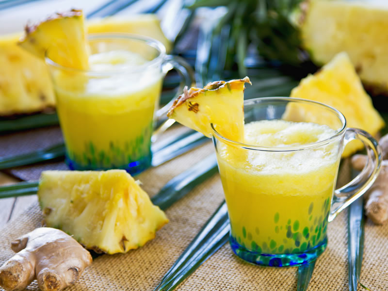 Smoothie od ananasa i kokosa