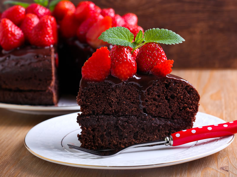 Kolač od čokolade i pistacija