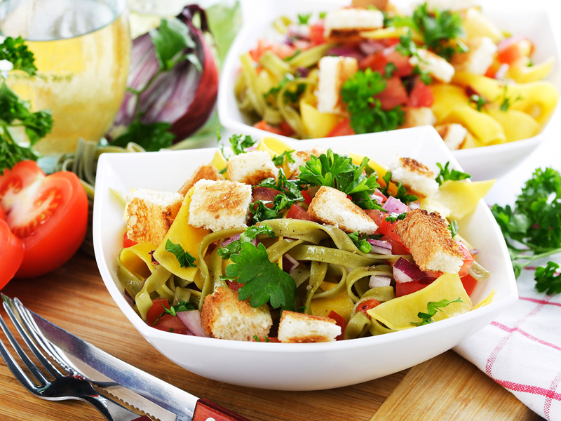 Salata s rezancima od tikvica