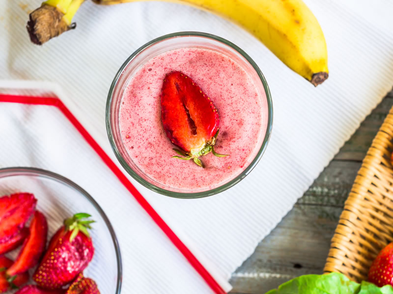 Smoothie od jagode i kivija