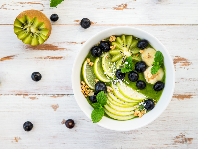 Matcha doručak u zdjeli