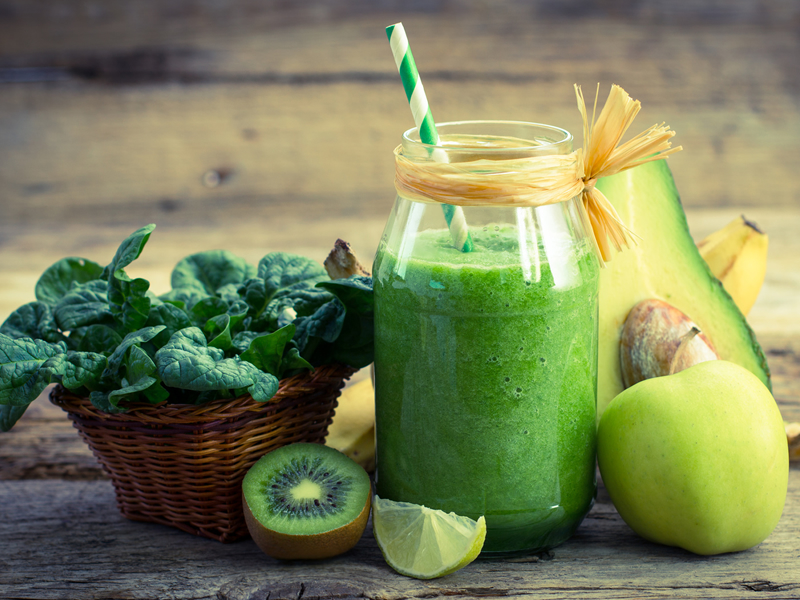 Smoothie od banane, kivija i meda