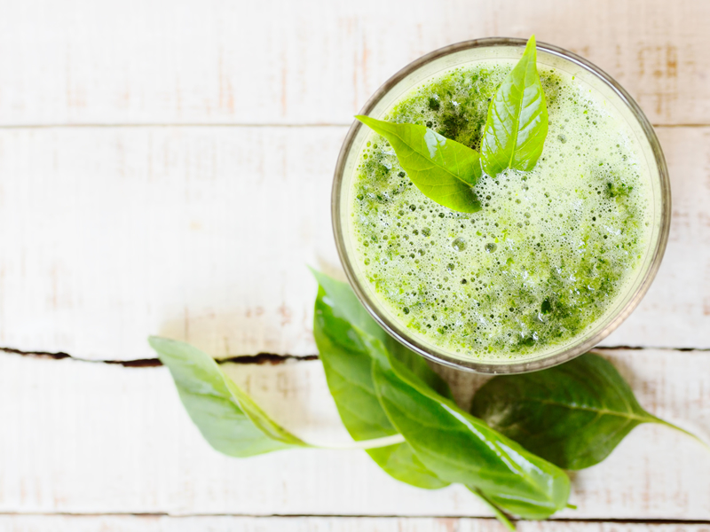 Zeleni smoothie od grožđa, kelja i špinata