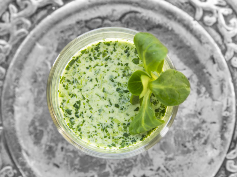 Smoothie od banane i blitve