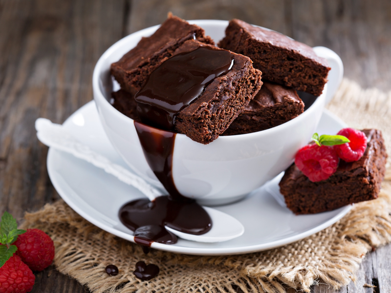 Božićni kolač od naranče i čokolade