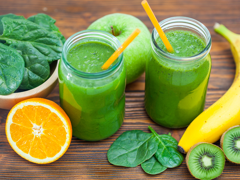 Smoothie od naranče i špinata za čišćenje organizma